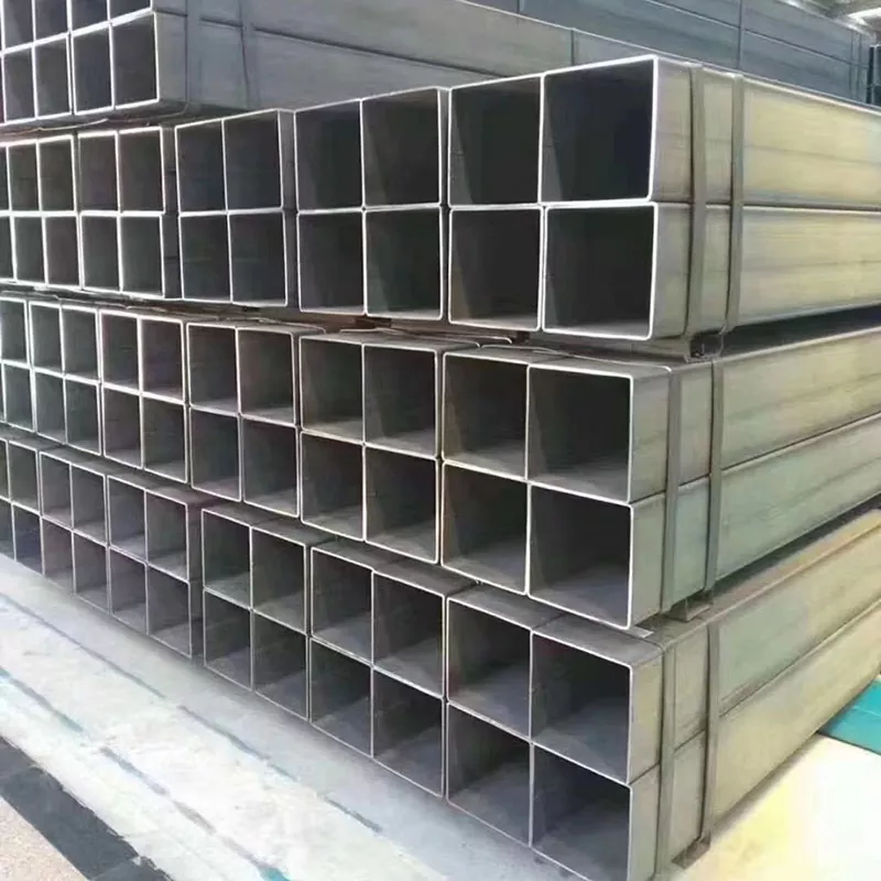 Чорна прямокутна труба