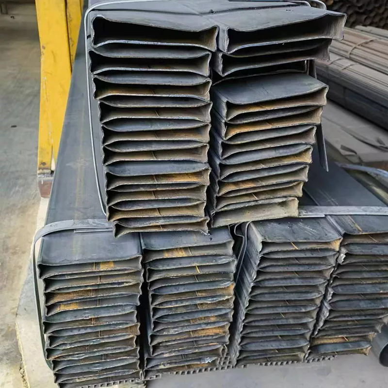 Тонкостінна прямокутна труба